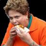 Dilma Cagando Cachorro Quente!